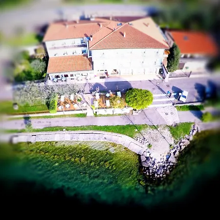 Piccolo Direkt Am Hotell