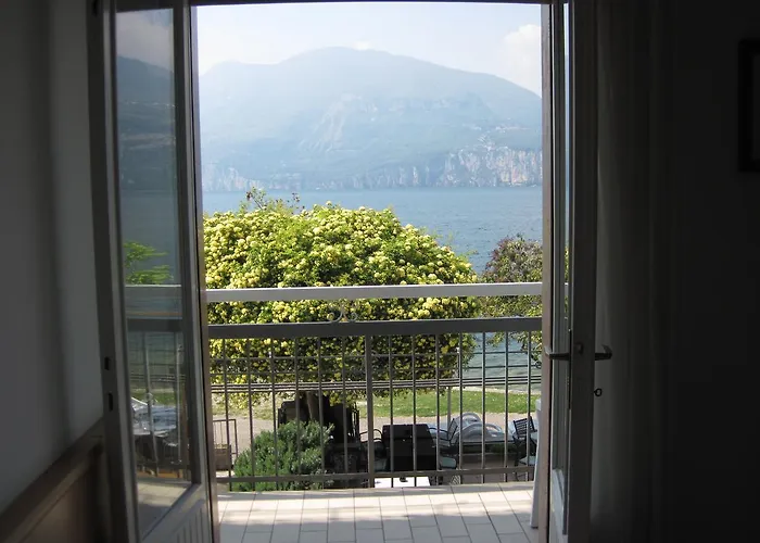 Piccolo Direkt Am Brenzone sul Garda