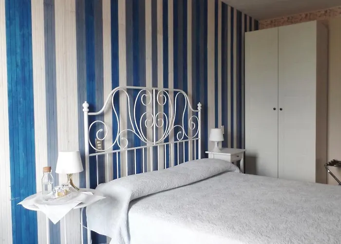 Hotel Piccolo Direkt Am Brenzone sul Garda